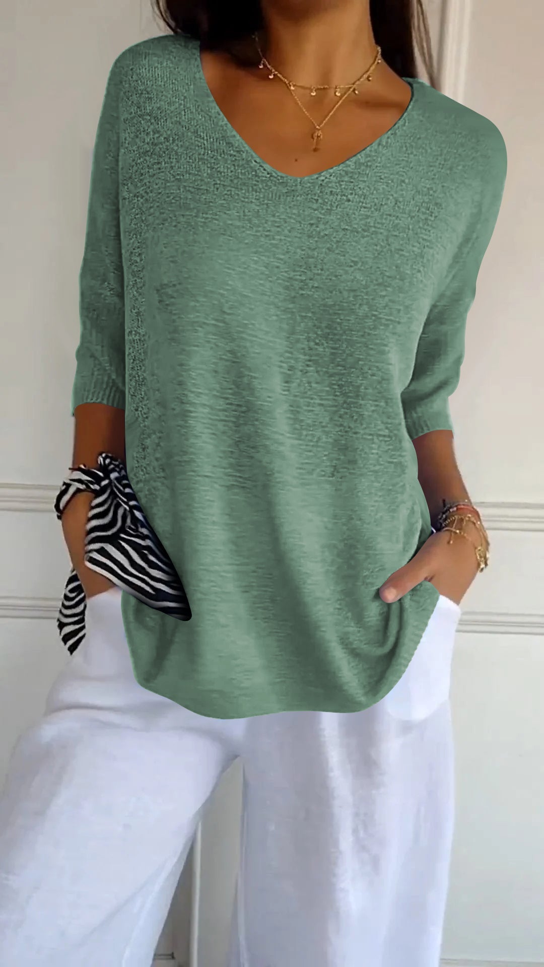 Athena | Casual V-Neck Top