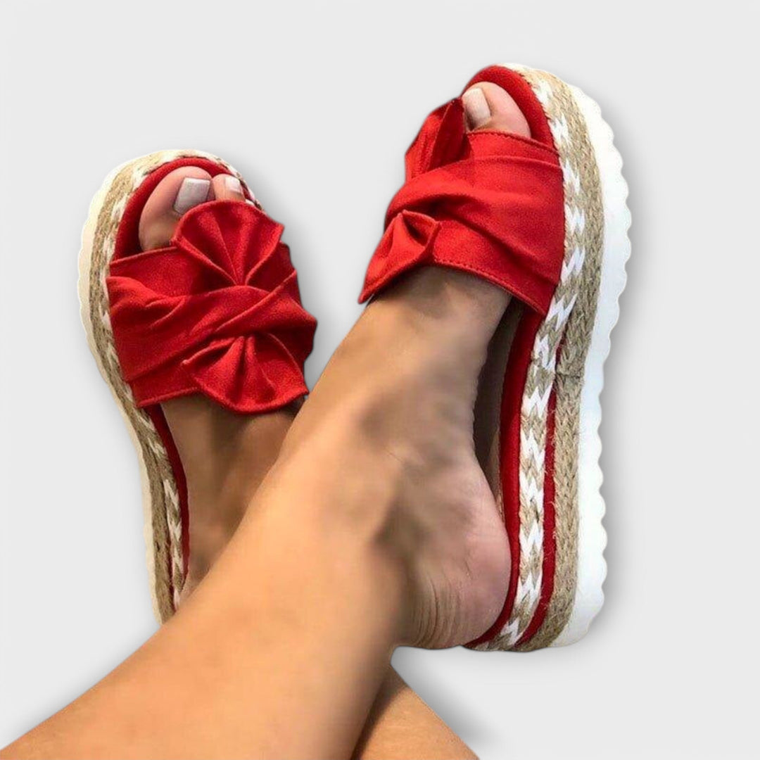 Solegenius – Orthopaedic Sandal with Bow