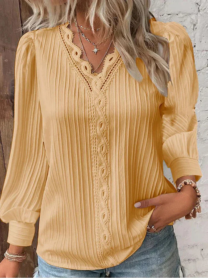 Livia | Classic Pleated Top