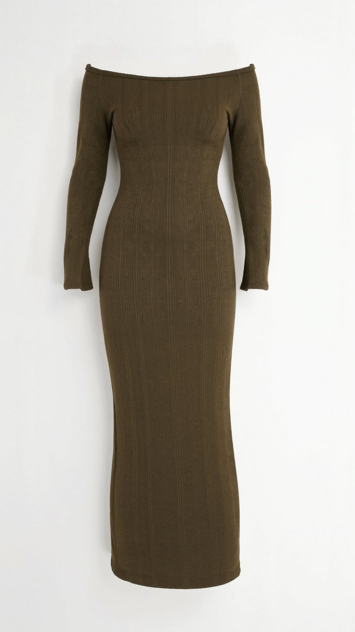Alice Elegant Off-Shoulder Maxi Dress