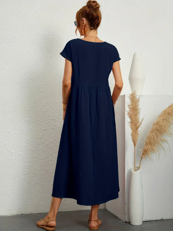 Gabrielle | Timeless Elegance Fluid Midi Dress
