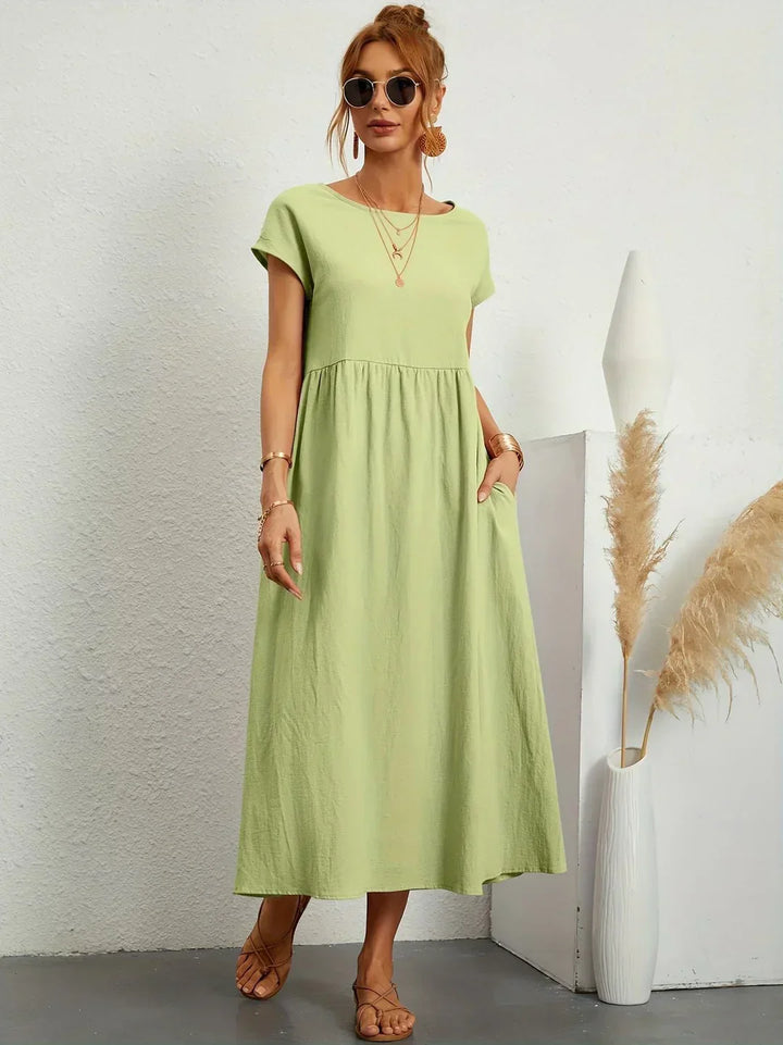 Gabrielle | Timeless Elegance Fluid Midi Dress