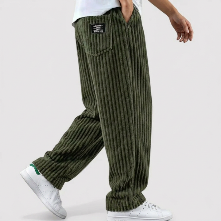 DAEN 着心地の良いコーデュロイパンツ