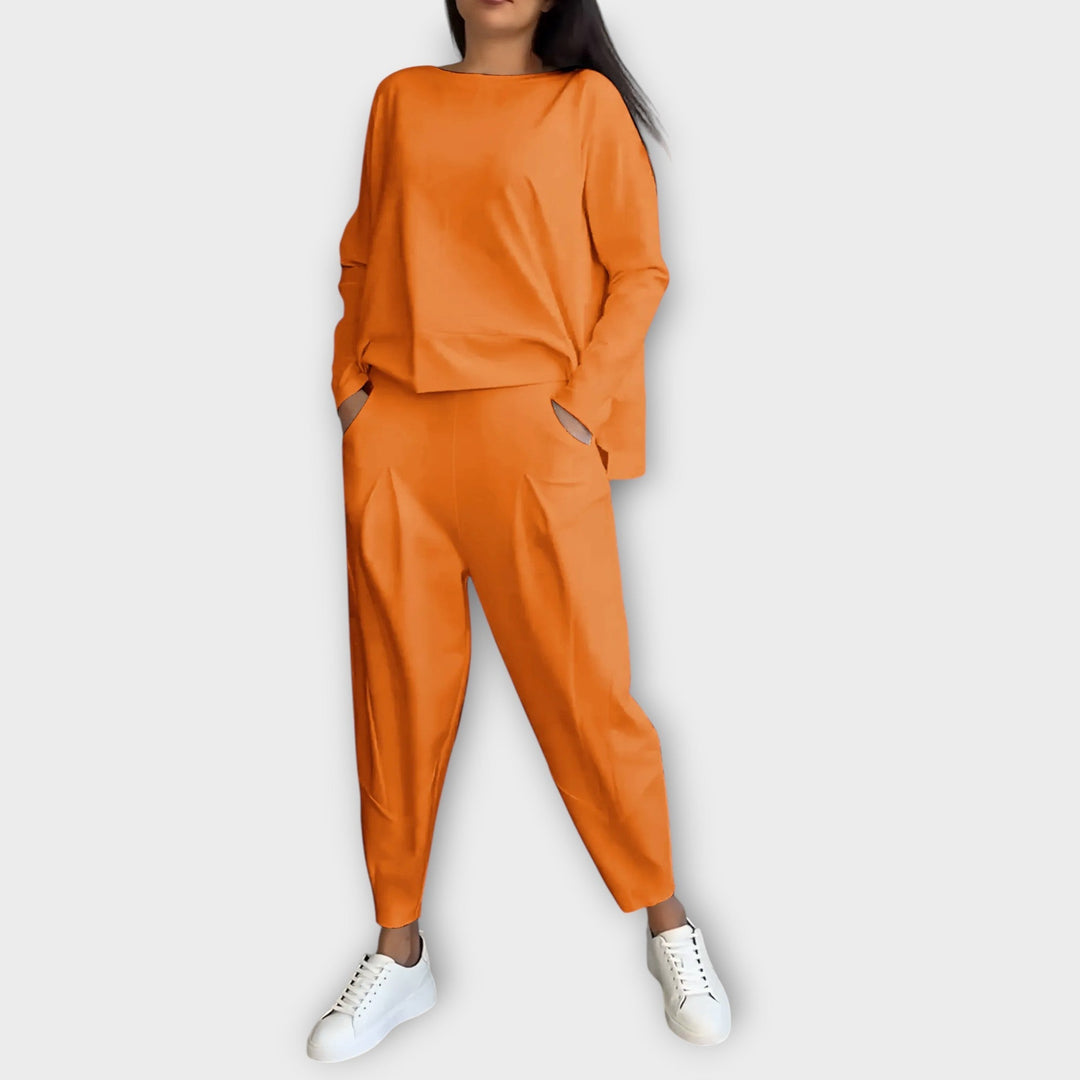 Amalie - Stylish 2-Piece Set