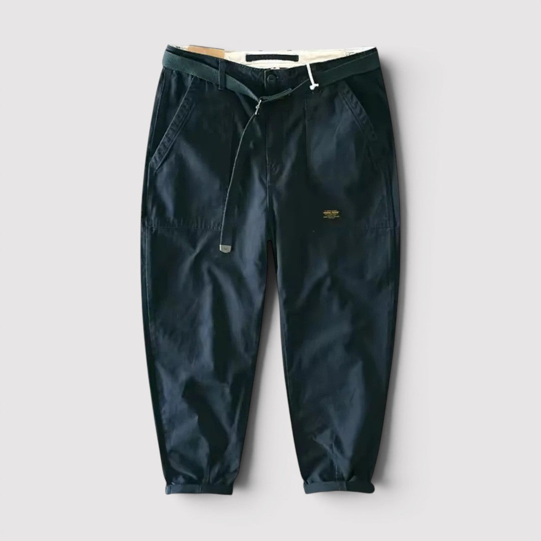 TENO ストレッチテーパードパンツ
