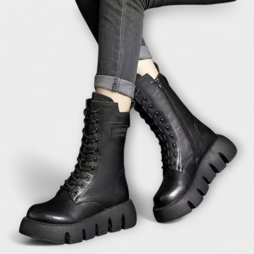 Elegant Women's Boots
